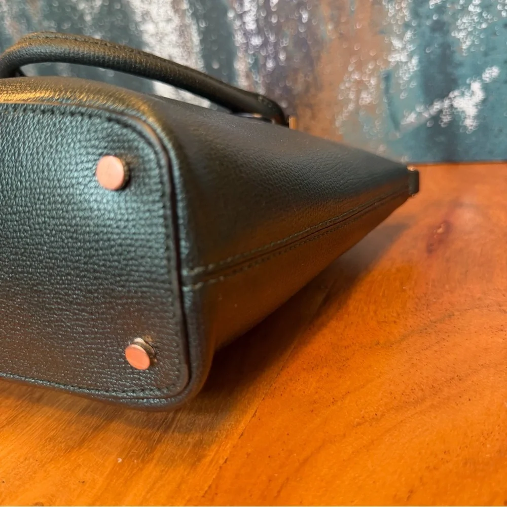 Kate Spade Minimalist Deep Evergreen Metallic Leather Sylvia Small satchel (EUC)